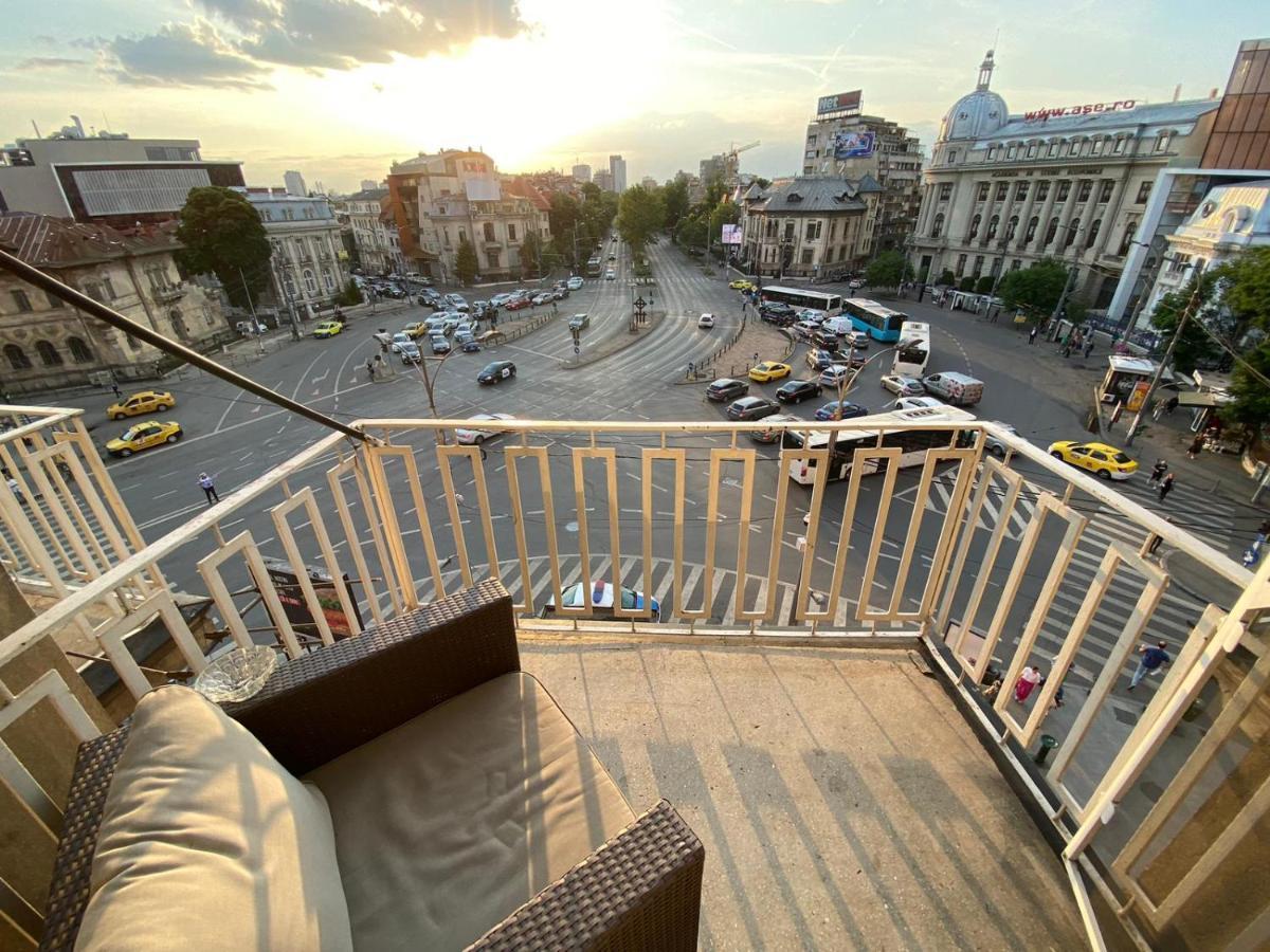 2 Bedroom Apartment With Amazing View In City Center Bukarest Eksteriør billede